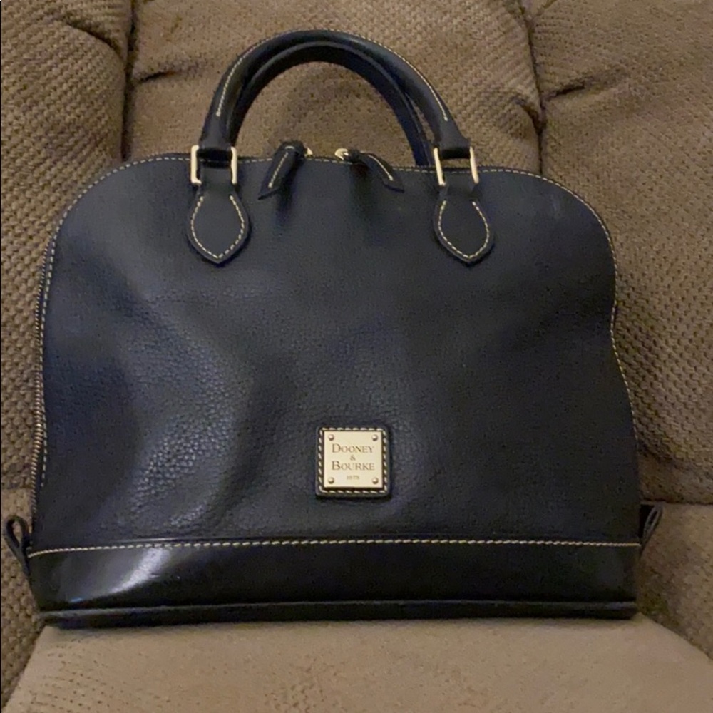 Dooney & Bourke Handbag